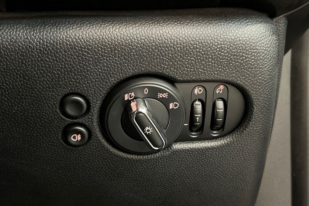 Used MINI Electric Hatch 2023 for sale - 77372906: Photo 39