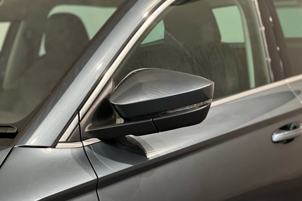 Used Skoda Karoq 2022 for sale - 77384645: Photo 17