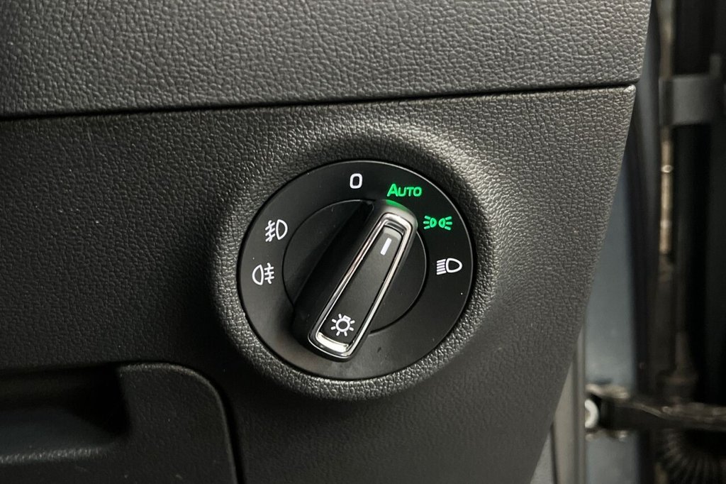 Used Skoda Karoq 2022 for sale - 77384645: Photo 38