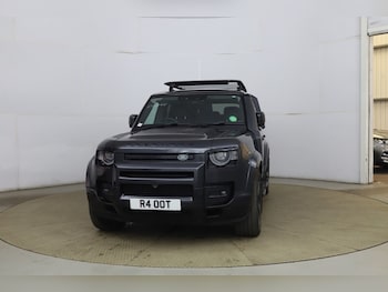 Used Land Rover Defender 2021 for sale - 79032203: Photo