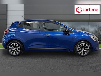 Used Renault Clio 2023 for sale - 78974918: Photo