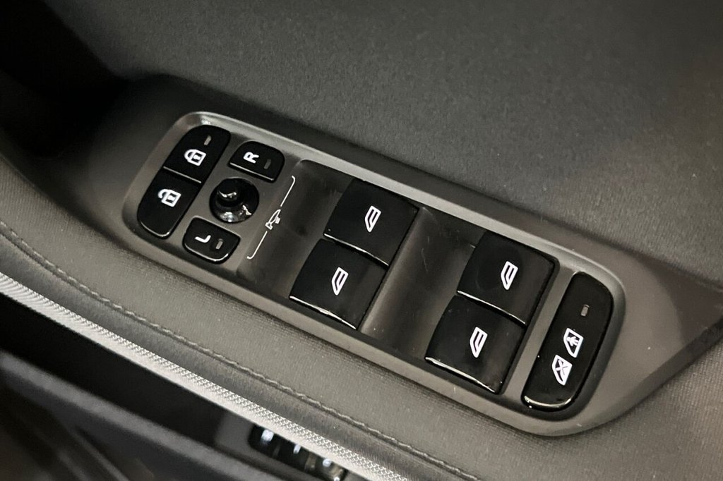 Used Polestar Polestar 2 2024 for sale - 76840758: Photo 38