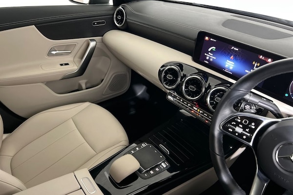 Used Mercedes-Benz CLA 2023 for sale - 76098214: Photo 32