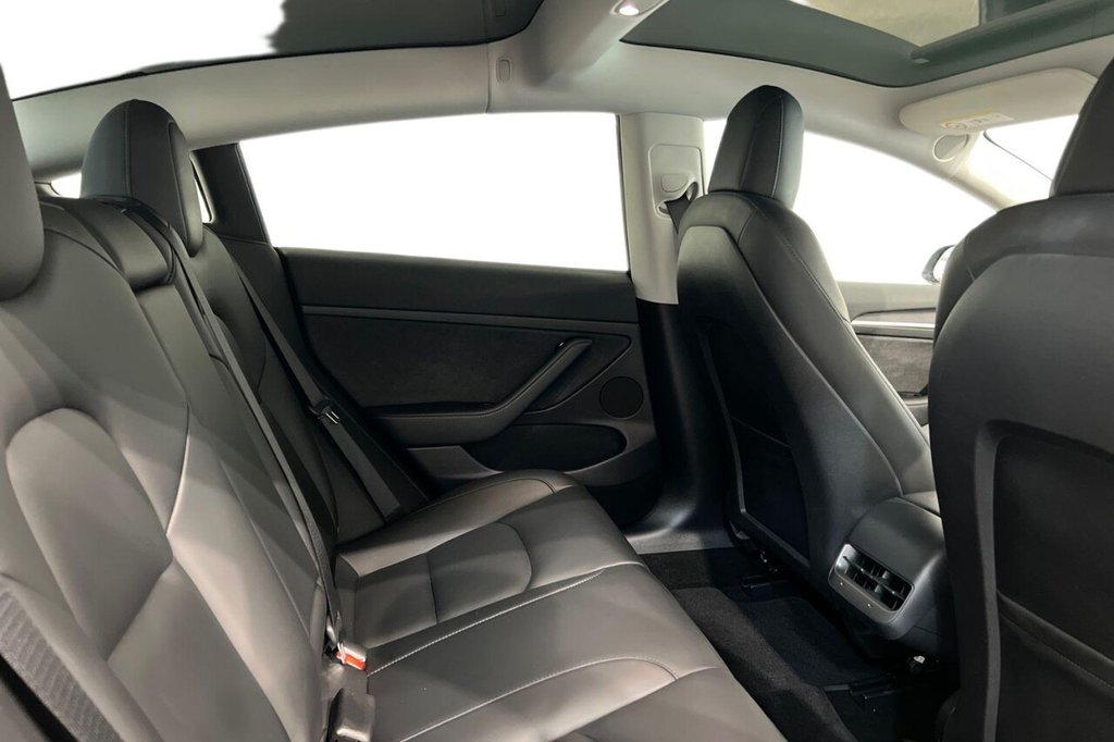 Used Tesla Model 3 2021 for sale - 77452125: Photo 10