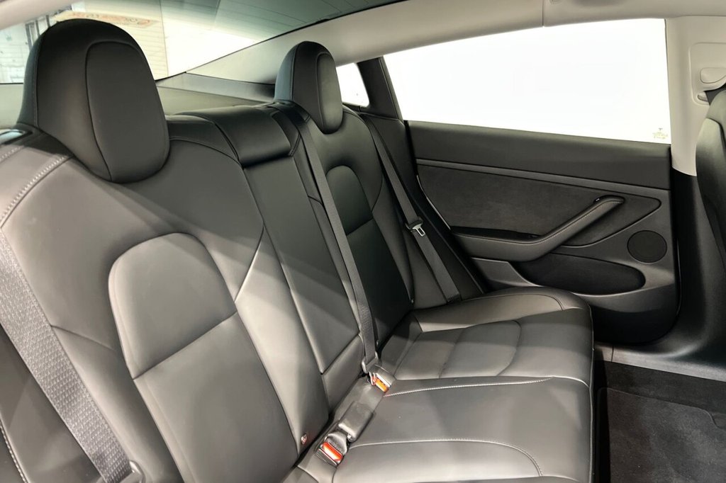 Used Tesla Model 3 2021 for sale - 77452125: Photo 24