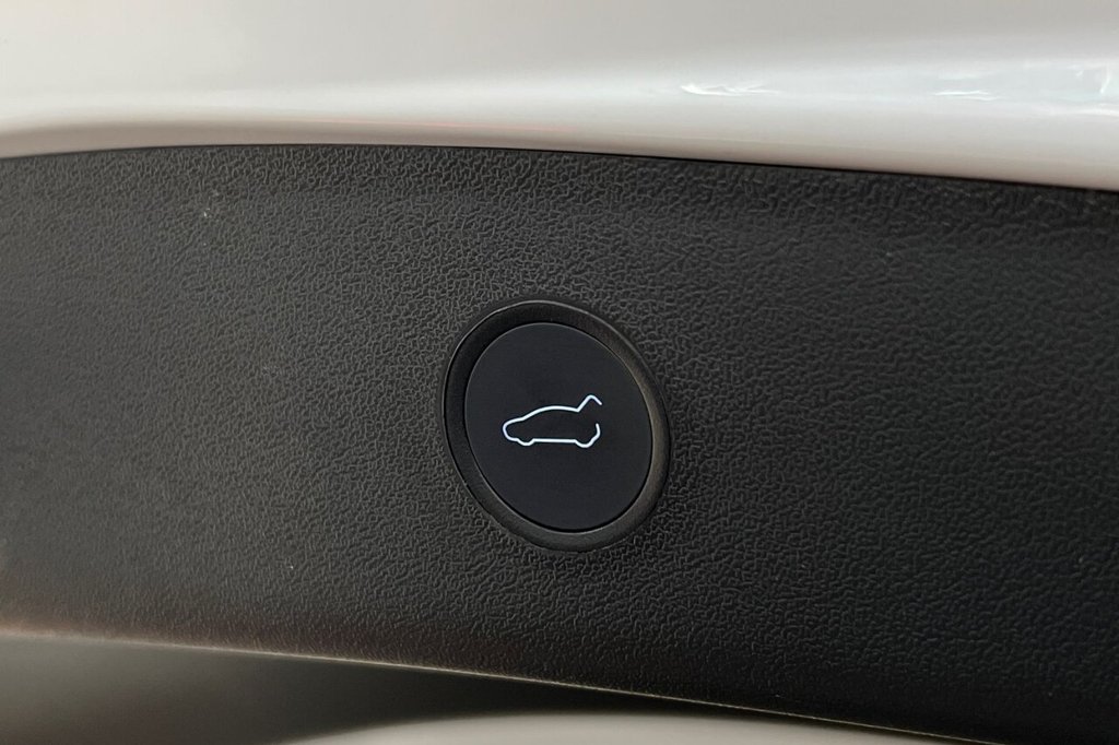 Used Tesla Model 3 2021 for sale - 77452125: Photo 42