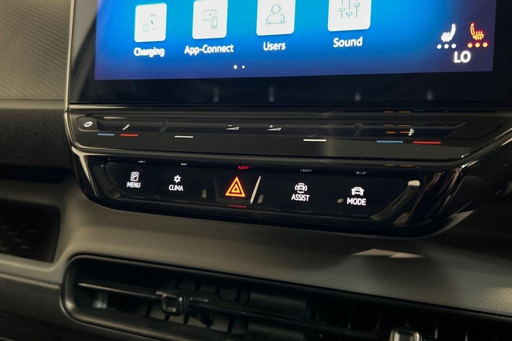 Used Volkswagen ID.3 2023 for sale - 77499370: Photo 35