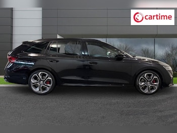 Used Skoda Octavia 2023 for sale - 79573979: Photo