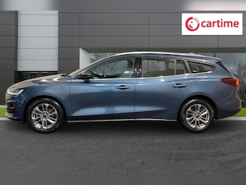 Used Ford Focus 2022 for sale - 76338545: Photo