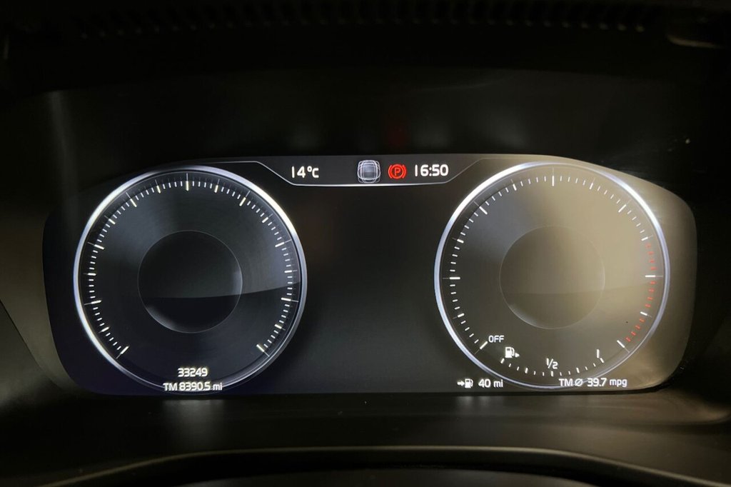 Used Volvo XC40 2018 for sale - 76724426: Photo 15