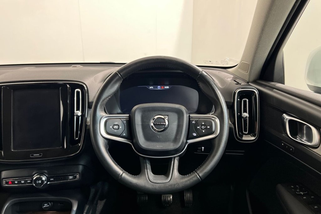 Used Volvo XC40 2018 for sale - 76724426: Photo 24