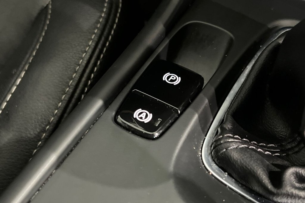 Used Volvo XC40 2018 for sale - 76724426: Photo 34