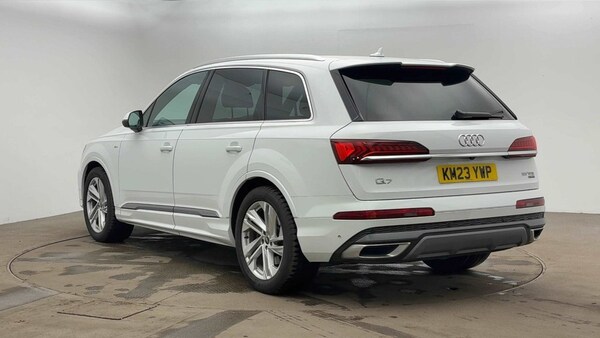 Used Audi Q7 2023 for sale - 76216827: Photo 3