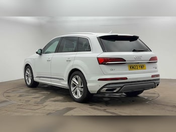 Used Audi Q7 2023 for sale - 76216827: Photo 3