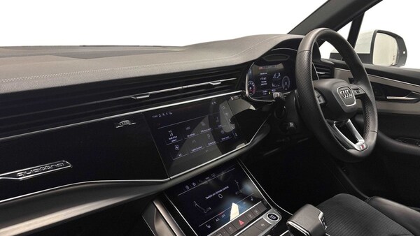 Used Audi Q7 2023 for sale - 76216827: Photo 5