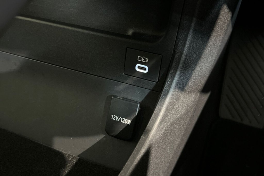 Used Toyota Other 2022 for sale - 76655200: Photo 38