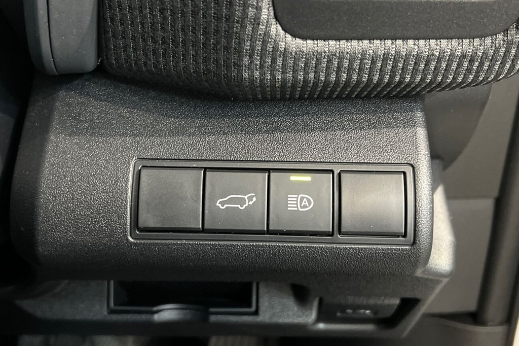 Used Toyota Other 2022 for sale - 76655200: Photo 39