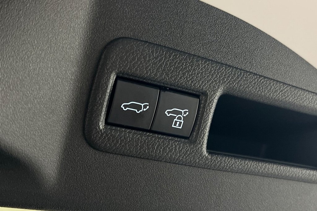 Used Toyota Other 2022 for sale - 76655200: Photo 44