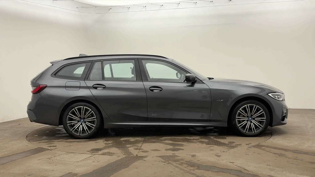 Used BMW 3 Series 2021 for sale - 76389783: Photo 2