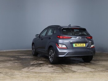 Used Hyundai KONA 2021 for sale - 77632123: Photo