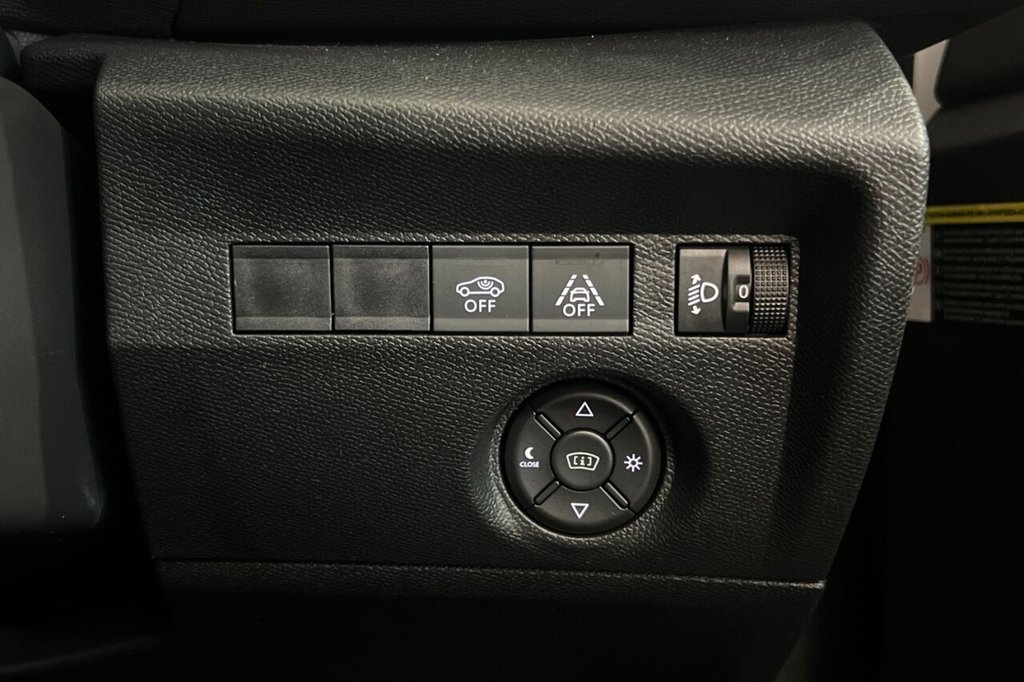 Used Citroen C4 2022 for sale - 76106108: Photo 37