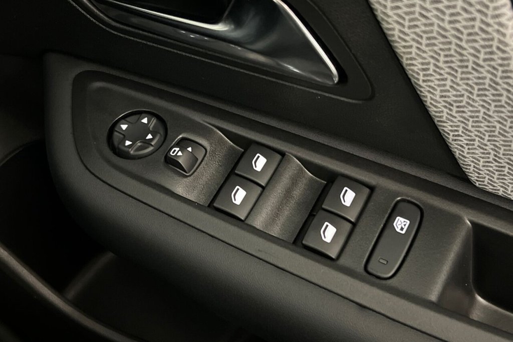 Used Citroen C4 2022 for sale - 76106108: Photo 38