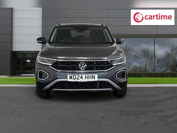 Used Volkswagen T-Roc 2024 for sale - 79178176: Photo