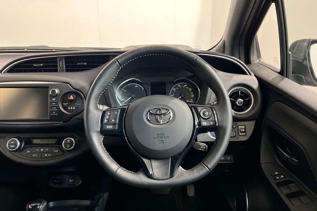 Used Toyota Yaris 2019 for sale - 77621835: Photo 24