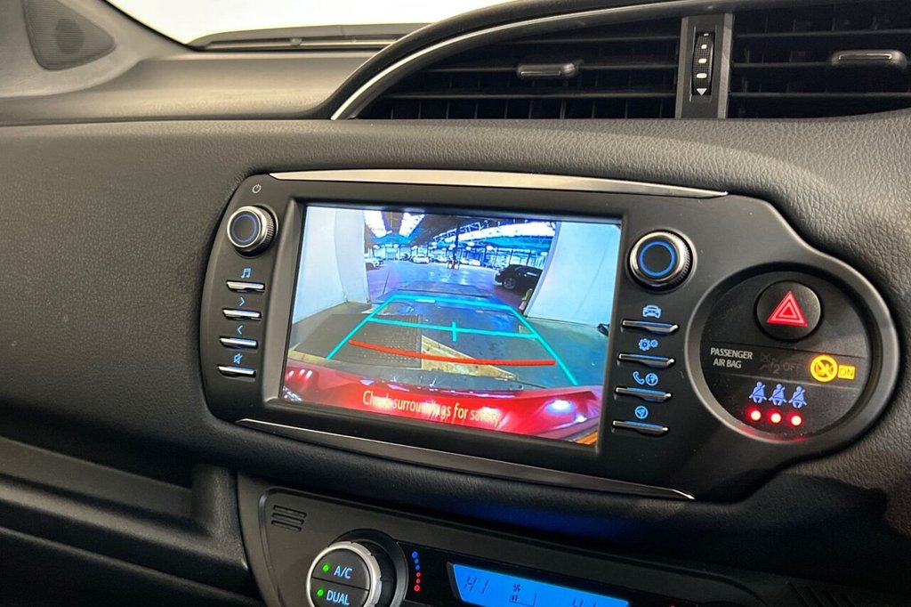 Used Toyota Yaris 2019 for sale - 77621835: Photo 30