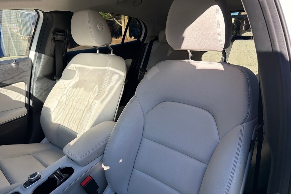 Used Mercedes-Benz GLA 2018 for sale - 77941646: Photo 32