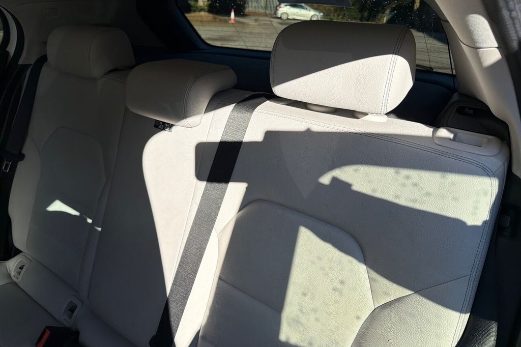 Used Mercedes-Benz GLA 2018 for sale - 77941646: Photo 34