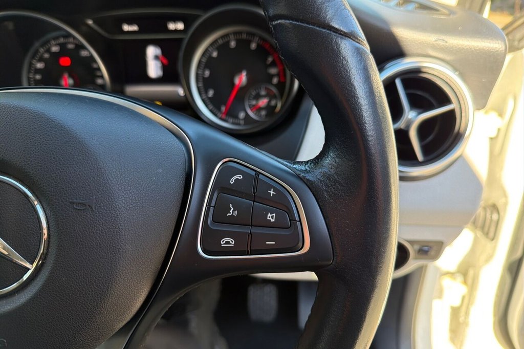 Used Mercedes-Benz GLA 2018 for sale - 77941646: Photo 37