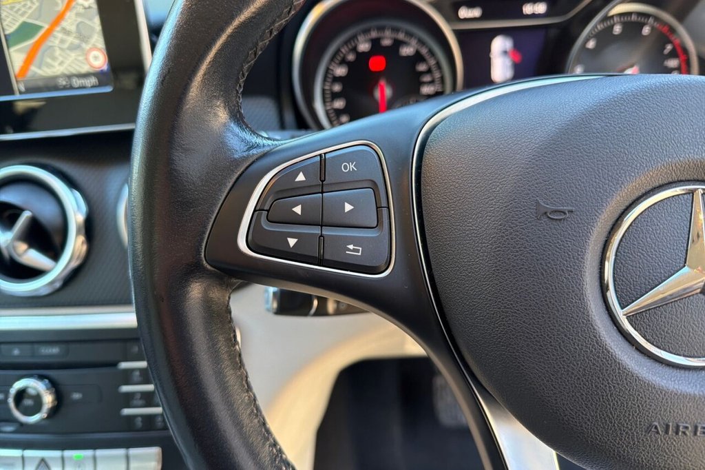 Used Mercedes-Benz GLA 2018 for sale - 77941646: Photo 38