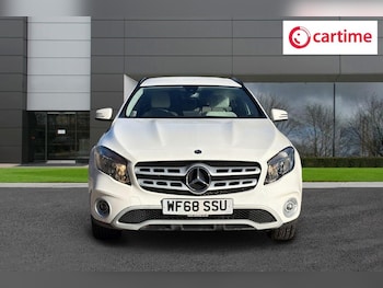 Used Mercedes-Benz GLA 2018 for sale - 77941646: Photo