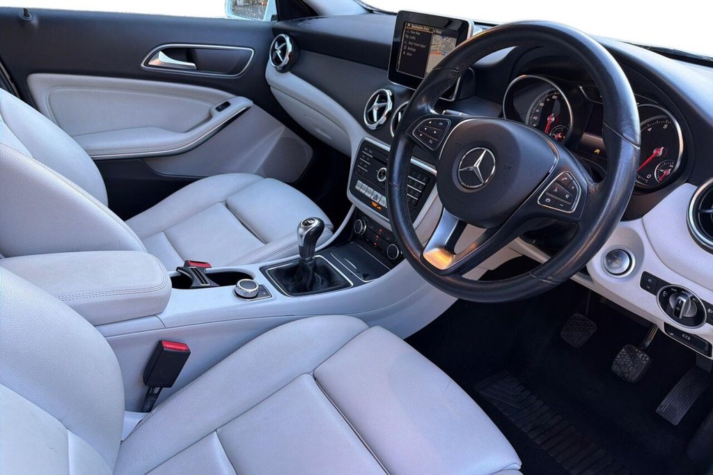 Used Mercedes-Benz GLA 2018 for sale - 77941646: Photo 9