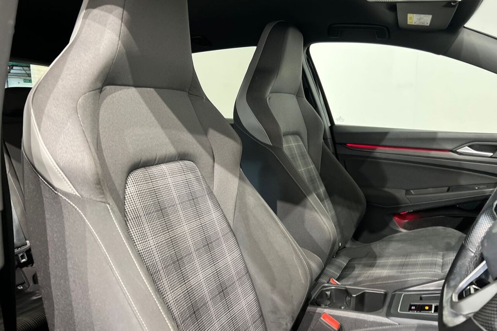 Used Volkswagen Golf 2021 for sale - 77521295: Photo 21