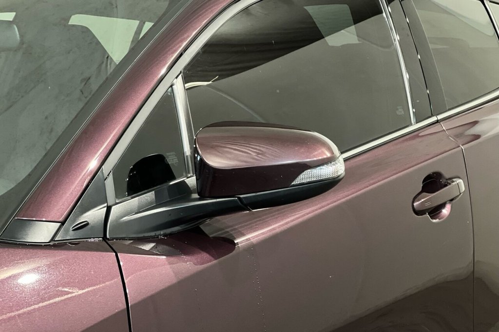 Used Toyota C-HR 2022 for sale - 77171971: Photo 17