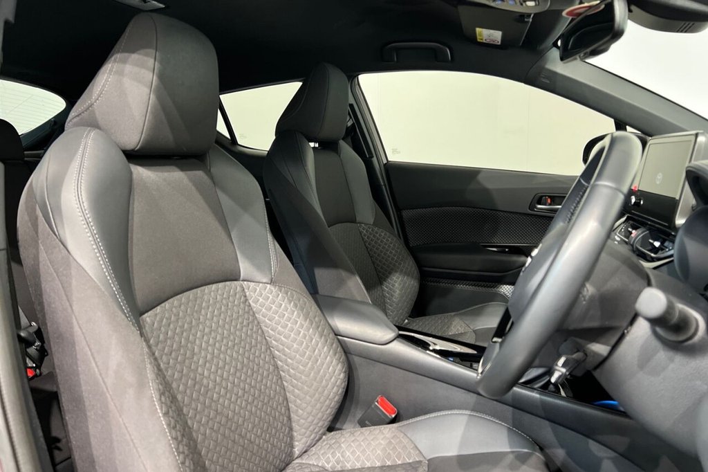 Used Toyota C-HR 2022 for sale - 77171971: Photo 22