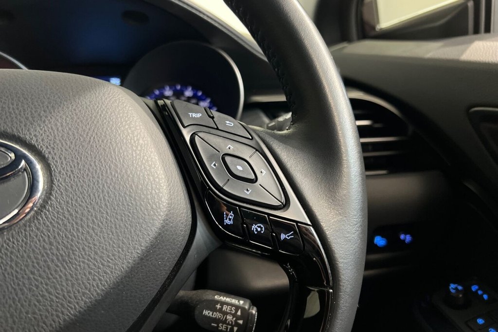 Used Toyota C-HR 2022 for sale - 77171971: Photo 26