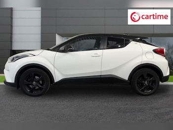 Used Toyota C-HR 2018 for sale - 79209698: Photo