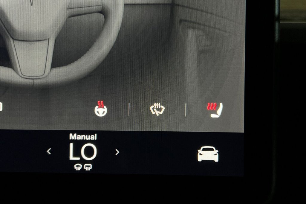 Vehicle 33