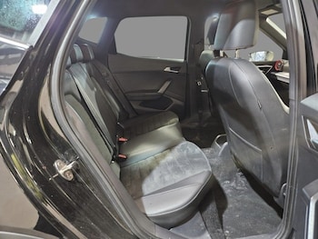 Used SEAT Arona 2024 for sale - 77588389: Photo