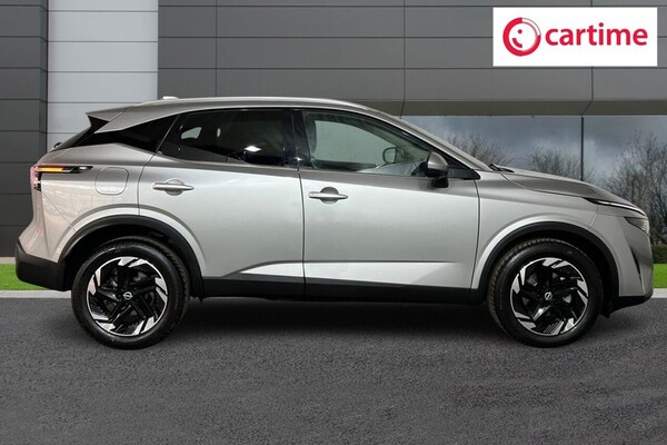 Used Nissan Qashqai 2024 for sale - 74986203: Photo 2