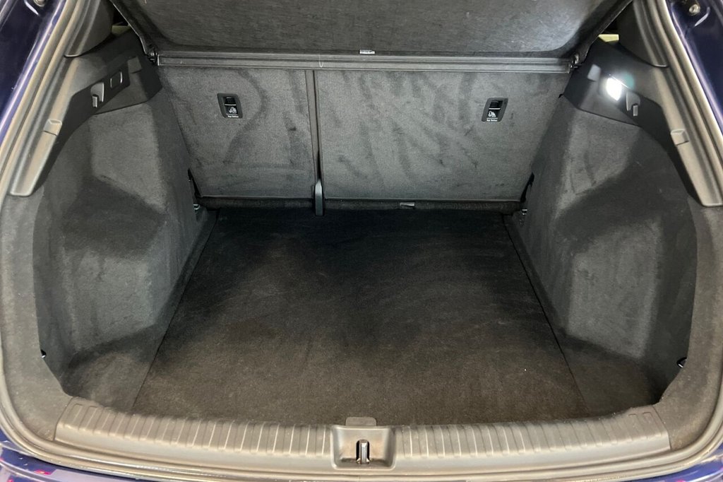 Used Audi Q4 e-tron 2023 for sale - 77463890: Photo 44