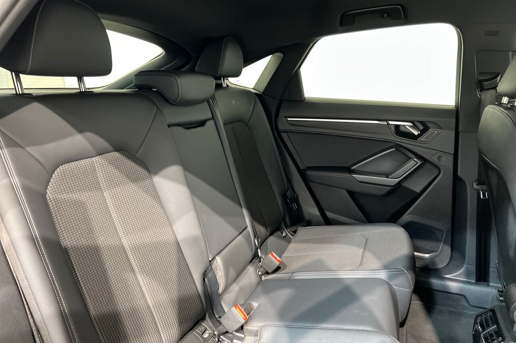 Used Audi Q3 2022 for sale - 77218498: Photo 23