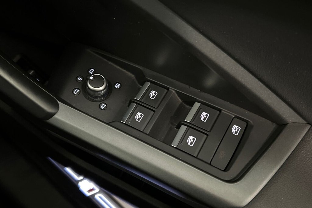 Used Audi Q3 2022 for sale - 77218498: Photo 40