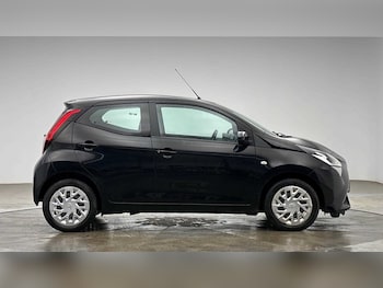 Used Toyota AYGO 2021 for sale - 79114196: Photo