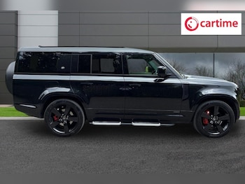 Used Land Rover Defender 130 2023 for sale - 79221713: Photo