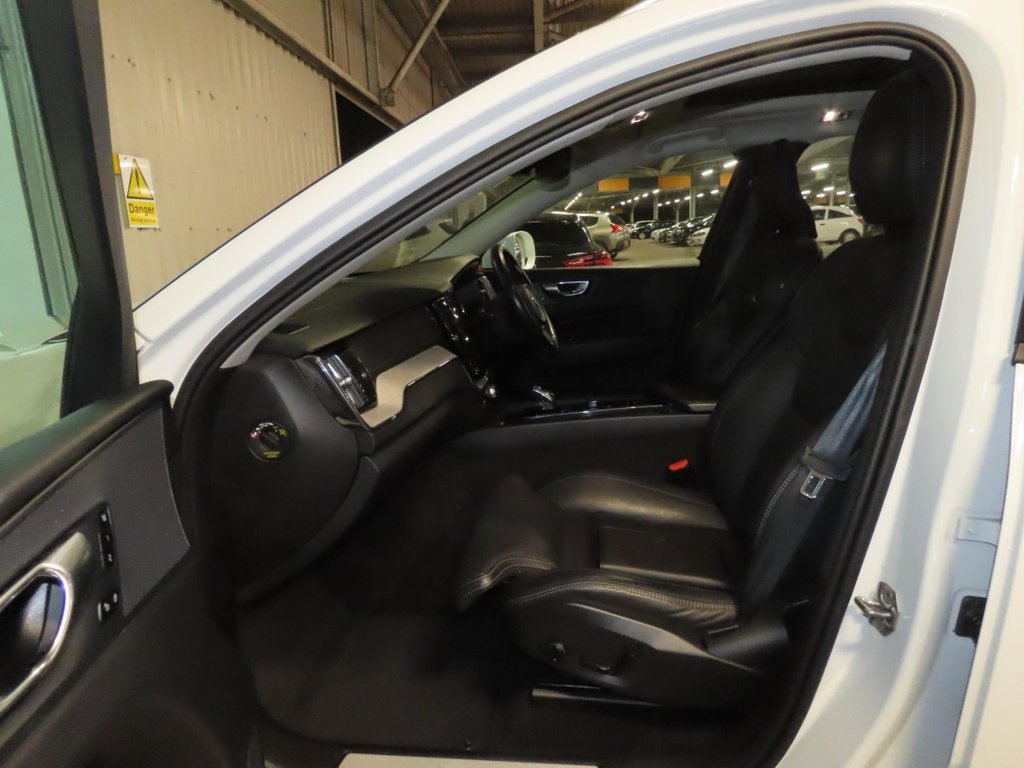 Used Volvo XC60 2020 for sale - 78088408: Photo 11