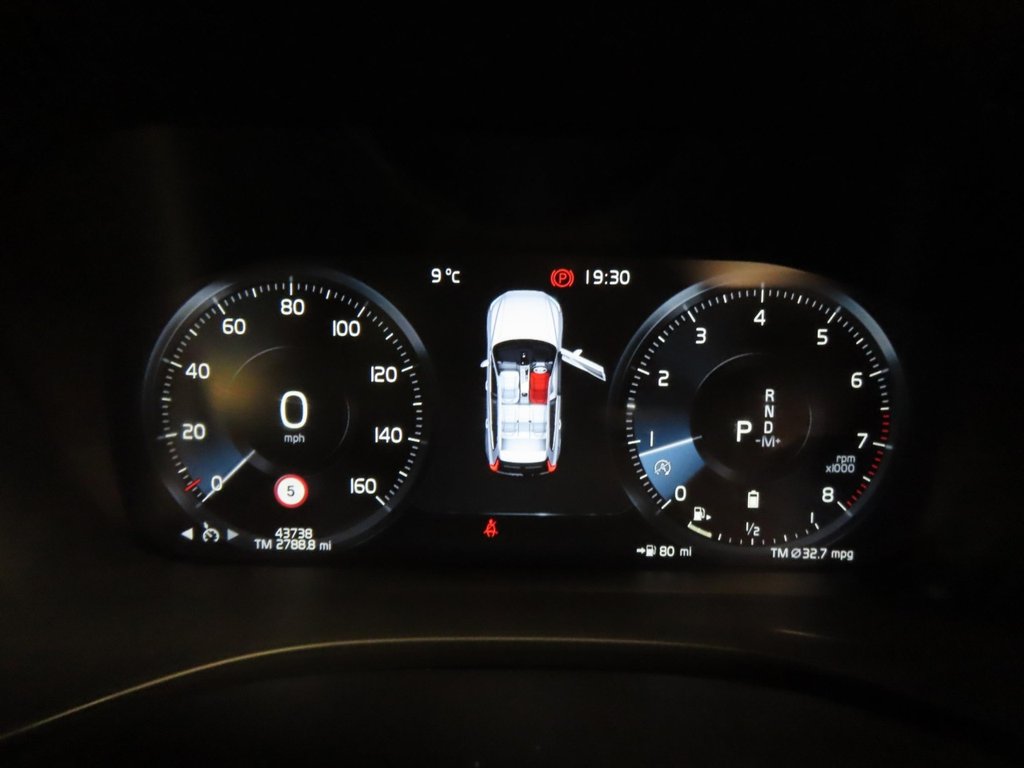 Used Volvo XC60 2020 for sale - 78088408: Photo 12